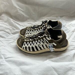 Keen Olive and White Woven Sandals